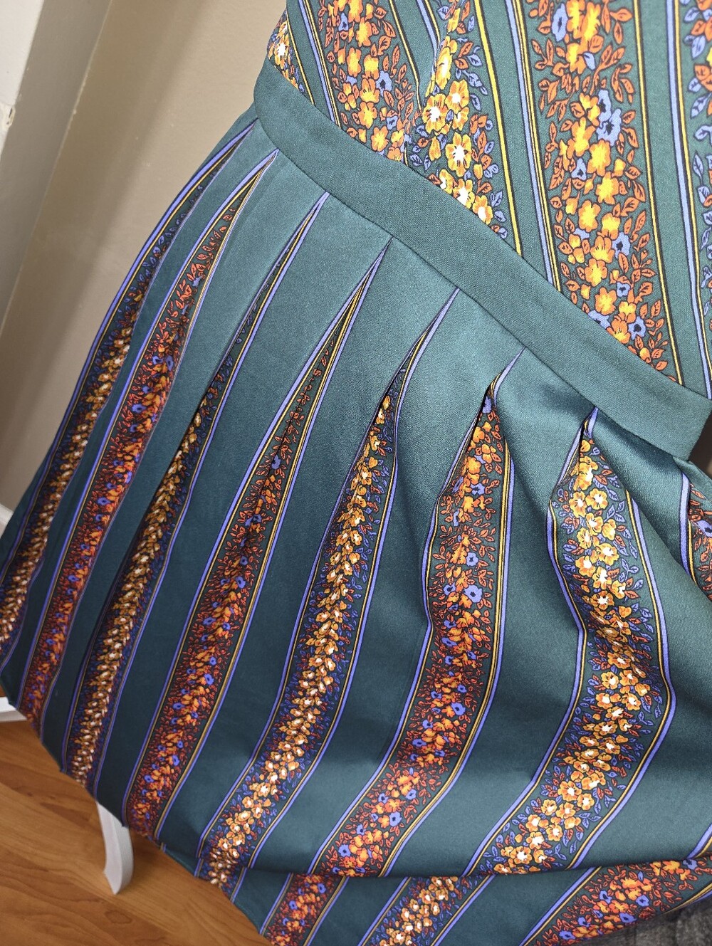 ModCloth Floral Pleated Midi Dress Size 14 Retro Vintage Inspired Teal - Picture 7 of 10